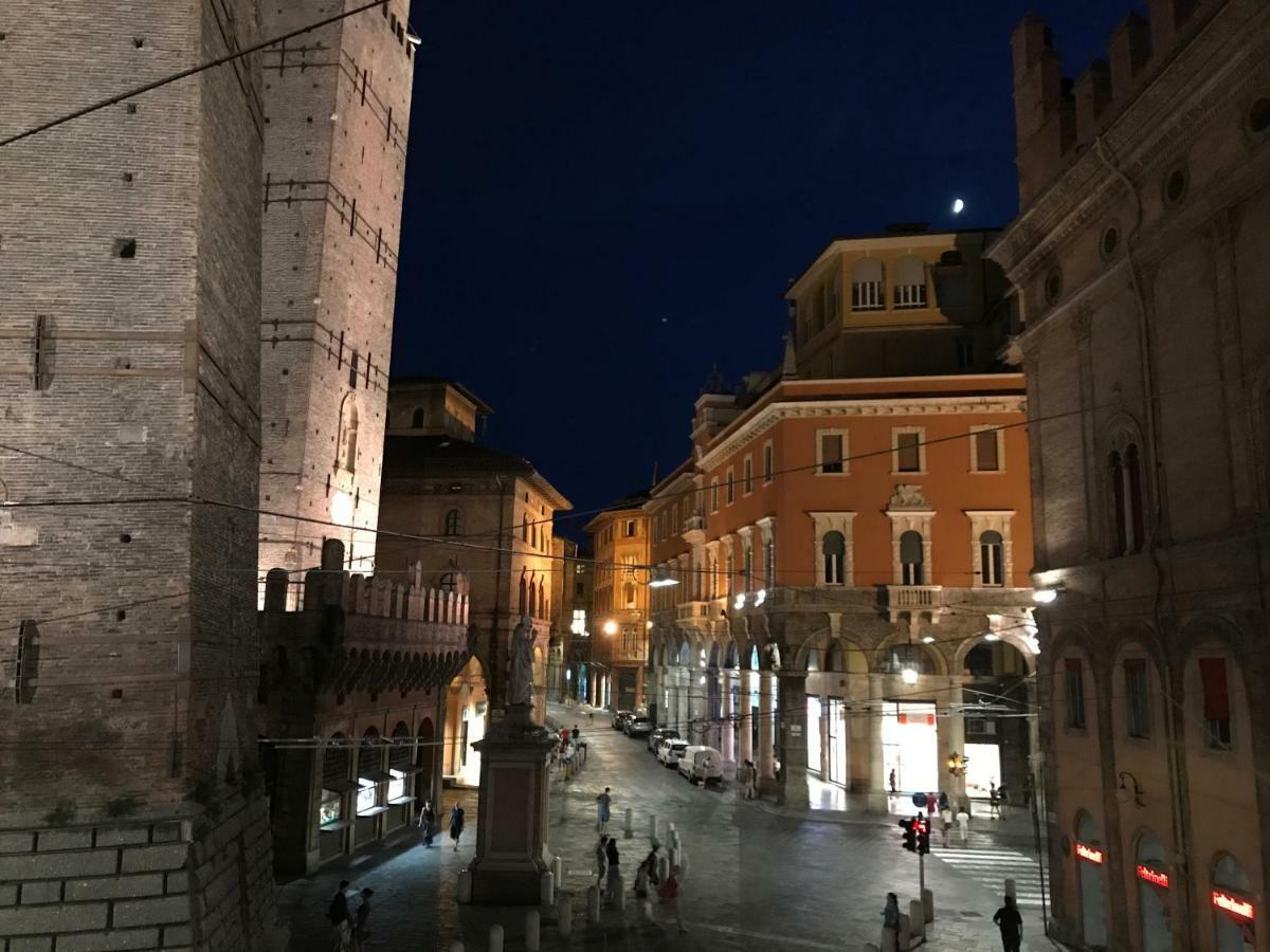 The Pianist S House In The Heart Of Bologna公寓 外观 照片